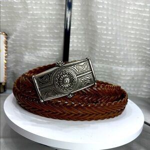 (H)The Limited Vintage 90s Brown Leather Braided Belt with Solid Brass Buckle, M